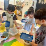 Title: 廃材あそび（竹とんぼ組） | Press-553 | Image No.5 | 社会福祉法人ひだまり会  かざぐるま保育園 | 福岡県行橋市