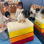 Title: 運動あそび(紙風船組) | Press-607 | Image No.37 | 社会福祉法人ひだまり会 かざぐるま保育園 | 福岡県行橋市