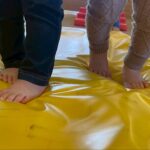 Title: 運動あそび(紙風船組) | Press-607 | Image No.51 | 社会福祉法人ひだまり会 かざぐるま保育園 | 福岡県行橋市